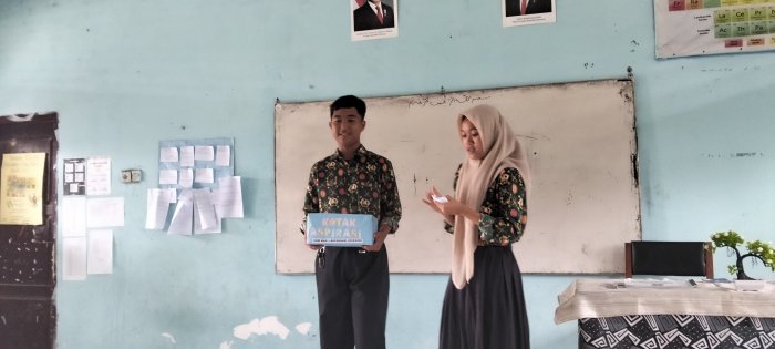 OSIM MAN 1 Batang Hari Gelar Program Kotak Aspirasi Sambut Hari  Guru Nasional 2025