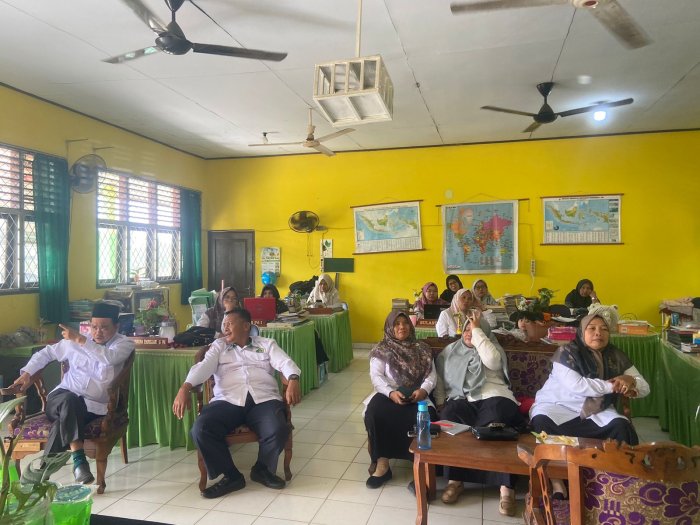 MAN 1 Batang Hari Terima Kunjungan YPKN untuk Sosialisasi Kesehatan