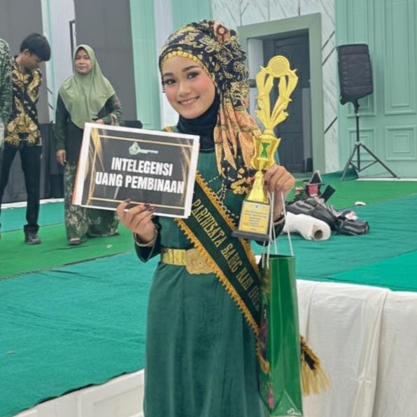 Siswi MAN 1 Batang Hari Raih Putri Pariwisata Intelegensi 2025