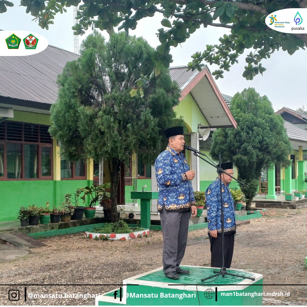 Apel Peringatan HUT KORPRI Ke-53 di MAN 1 Batang Hari Berlangsung Khidmat Meski Diguyur Gerimis