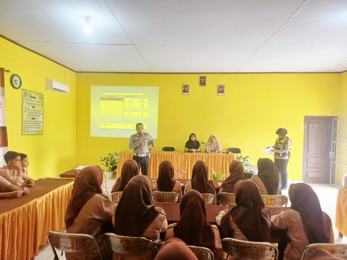 Satlantas Polres Batang Hari, Edukasi Pelajar MAN 1 Batang Hari, Bangun Budaya Tertib Lalu Lintas Sejak Dini