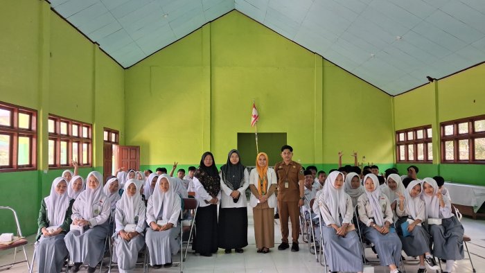 Kenali Luka Psikologis Sejak Dini, Siswa dan PMR Ikuti Sosialisasi P3LP Kenali Luka Psikologis Sejak Dini, Siswa dan PMR Ikuti Sosialisasi P3LP
