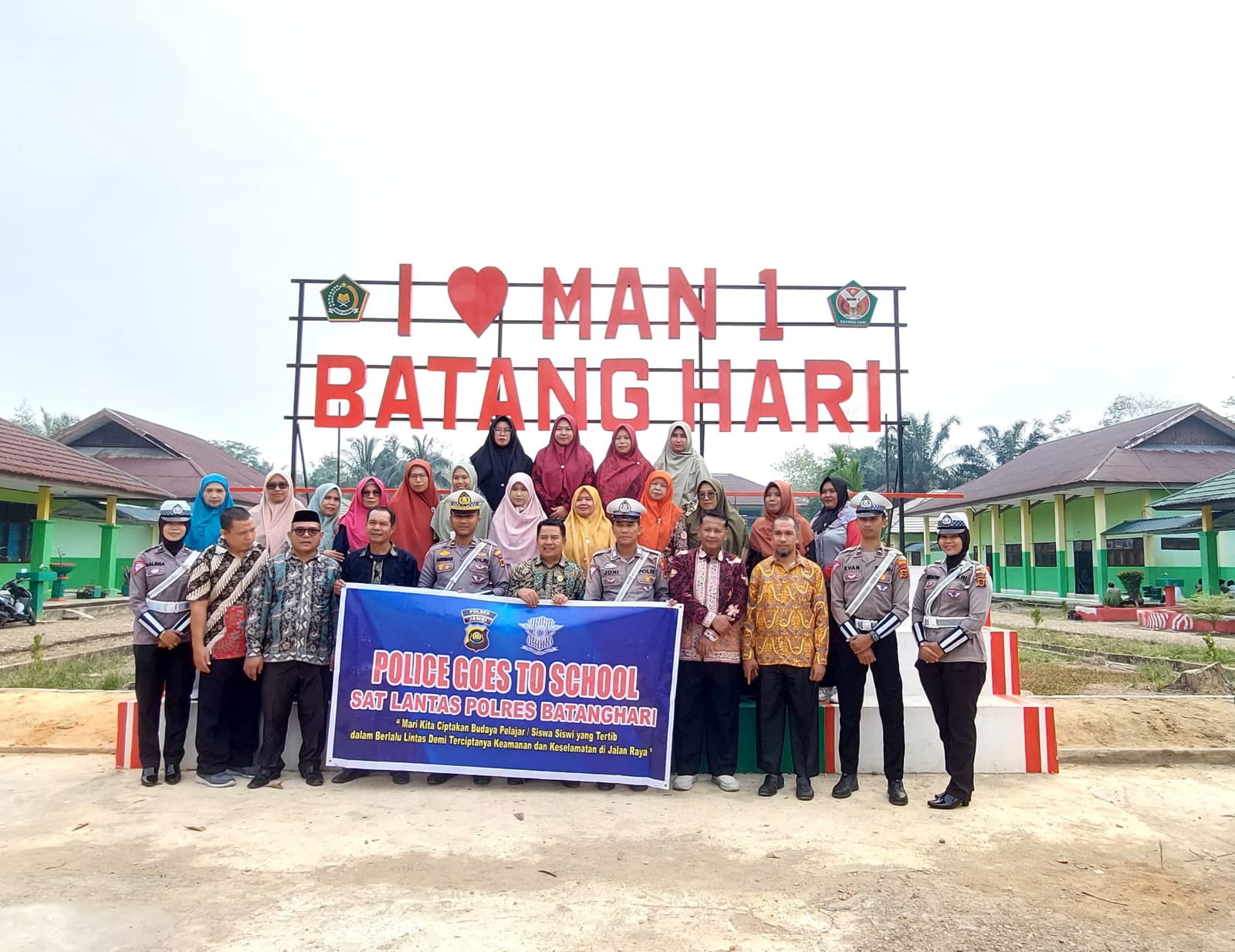 Police Goes to School, Polwan dan Sat Lantas Polres Batang Hari