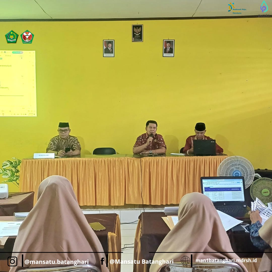 MAN 1 Batang Hari Gelar Rapat Evaluasi dan Pengoreksian Ujian Madrasah serta Pembahasan E-Kinerja 2025