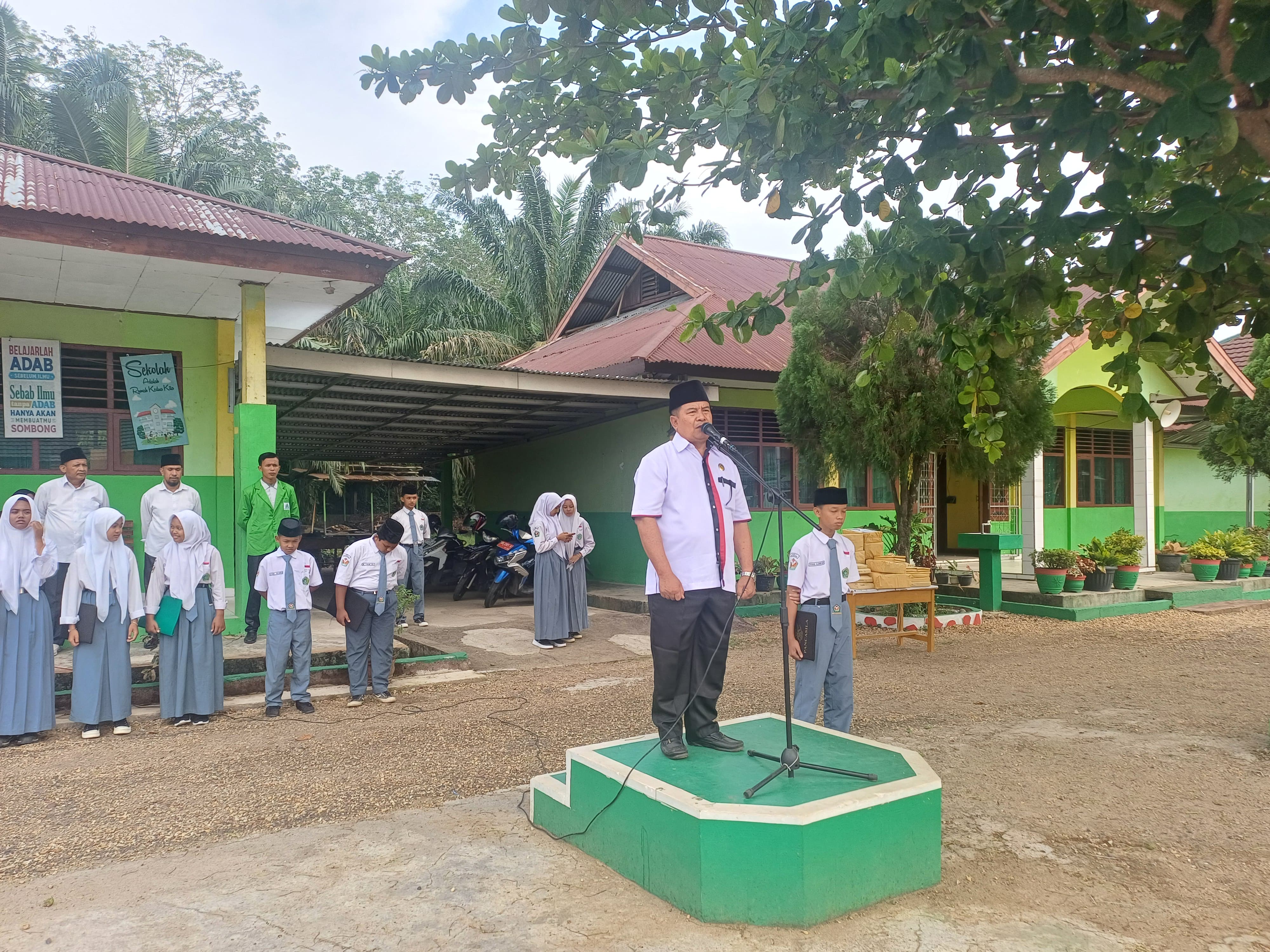 Upacara Peringatan Sumpah Pemuda, Senin 28 Oktober 2024 di MAN 1 Batang Hari