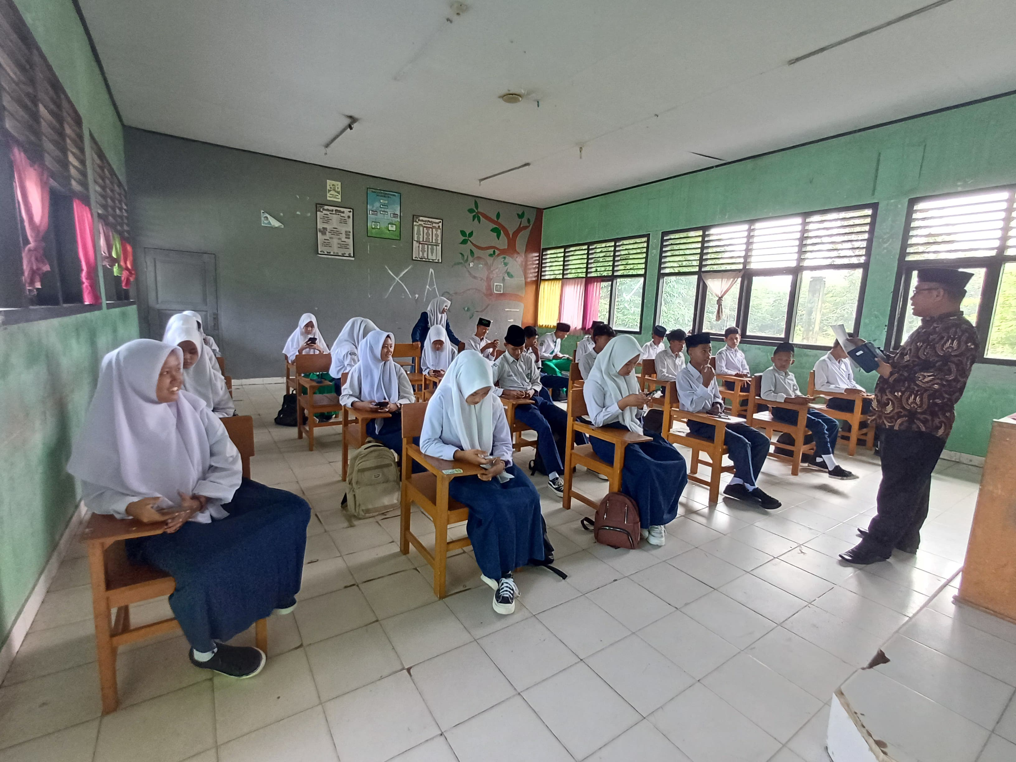 Tes Penerimaan Peserta Didik Baru di MAN 1 Batang Hari Senin, 8 Juli 2024