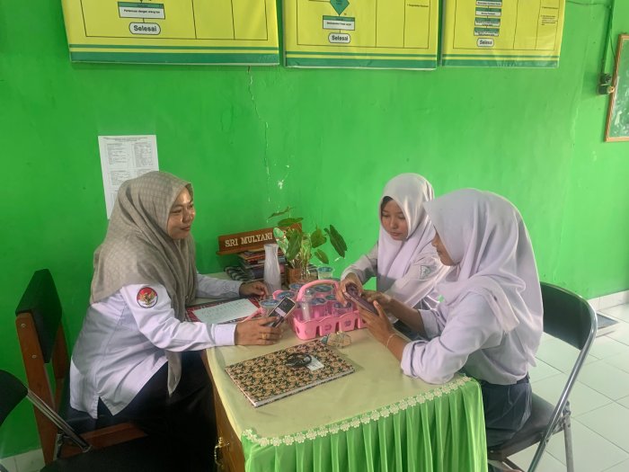Bimbingan Karier Sejak Dini, Siswa Fase F Kelas XII MAN 1 Batang Hari Konsultasi Jurusan Bimbingan Karier Sejak Dini, Siswa Fase F Kelas XII MAN 1 Batang Hari Konsultasi Jurusan