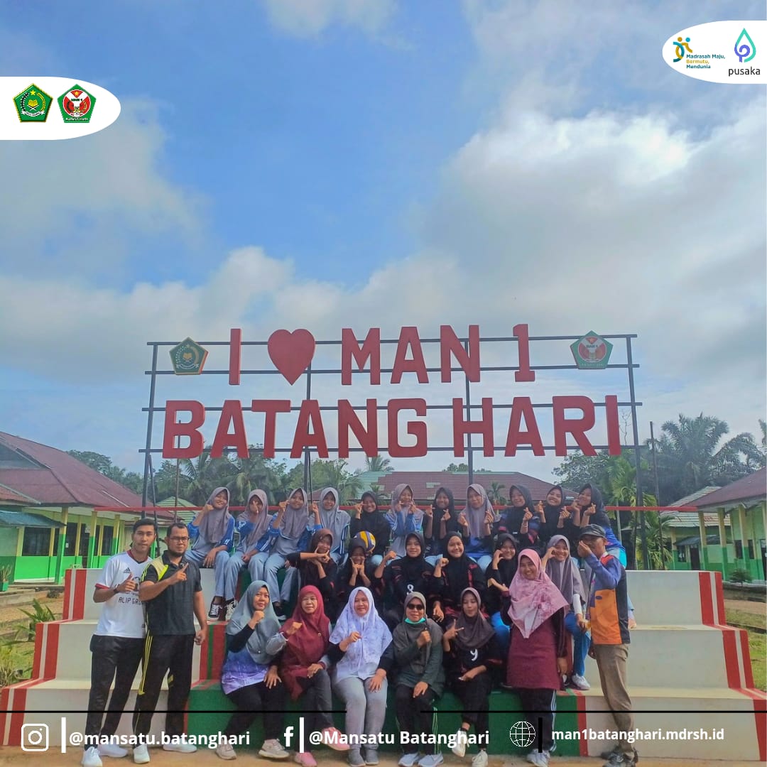 Pertandingan Persahabatan Voli: MAN 1 Batang Hari vs MTsN 1 Batang Hari Pertandingan Persahabatan Voli: MAN 1 Batang Hari vs MTsN 1 Batang Hari