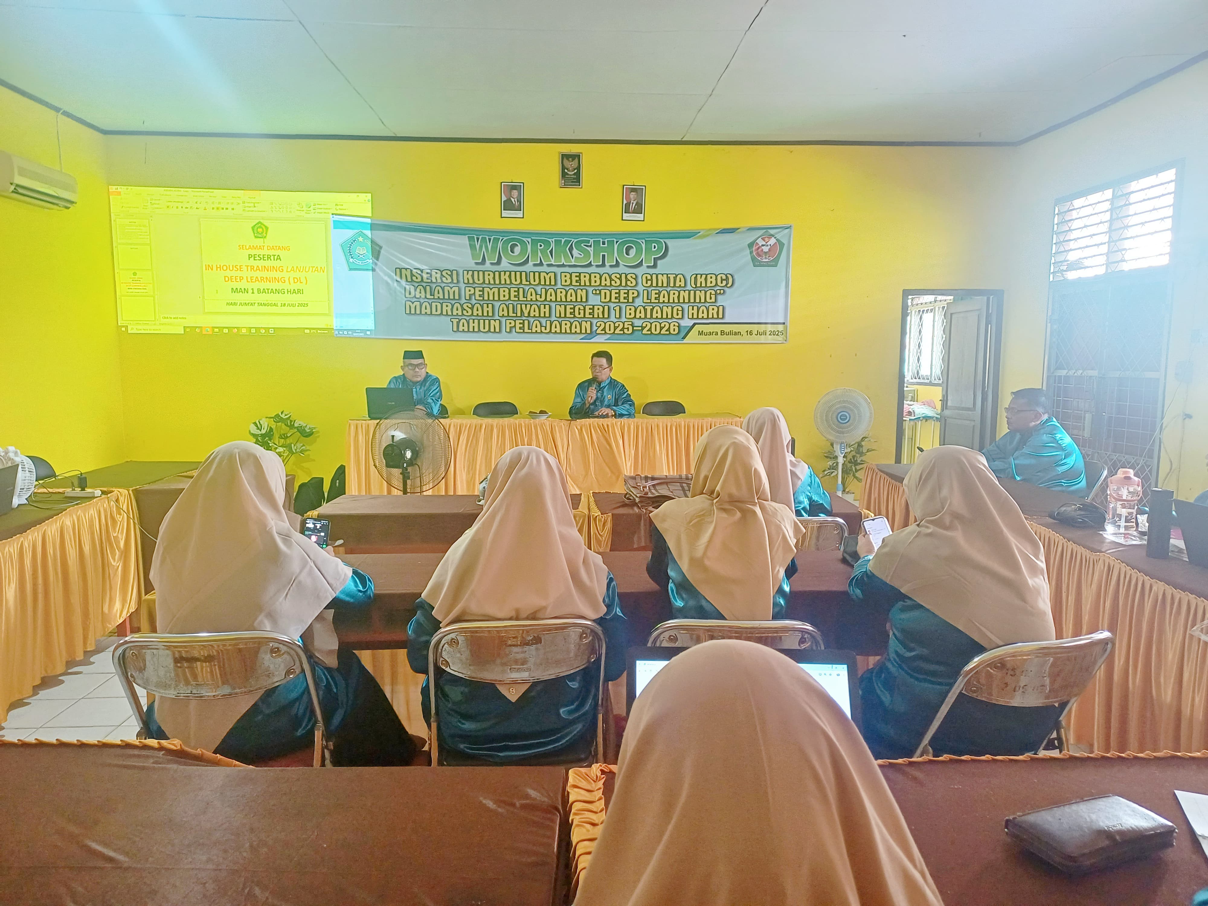 MAN 1 Batanghari Gelar Rapat Pembahasan Kokurikuler dan Ekstrakurikuler Tahun Ajaran Baru 2025-2026 MAN 1 Batanghari Gelar Rapat Pembahasan Kokurikuler dan Ekstrakurikuler Tahun Ajaran Baru 2025-2026