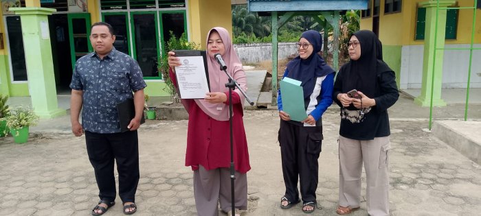 MAN 1 dan MTsN 1 Batang Hari Gelar Gladi Upacara Hardiknas MAN 1 dan MTsN 1 Batang Hari Gelar Gladi Upacara Hardiknas