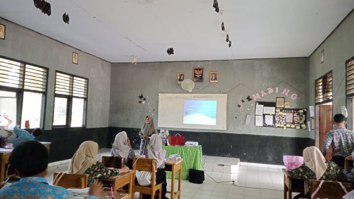 MAN 1 Batang Hari Tanamkan Cinta Lingkungan Lewat PBL dan PjBL