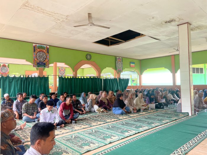 MAN 1 Batang Hari Bahas Sinergi Pendidikan dengan Orang Tua Murid Baru MAN 1 Batang Hari Bahas Sinergi Pendidikan dengan Orang Tua Murid Baru