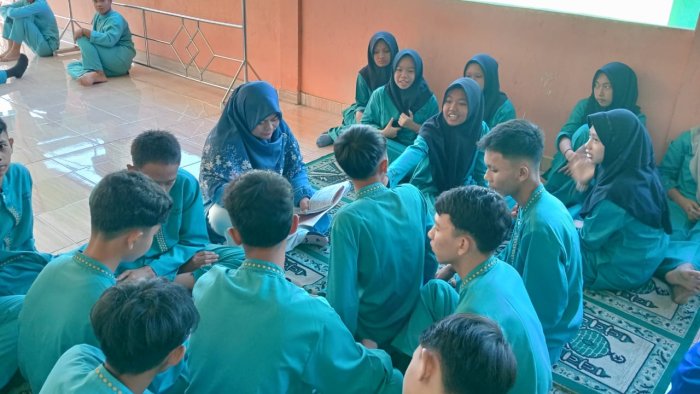 Program Tahfizh Man 1 Batanghari, Membina Akhlak Dan Cinta Al-Qur'an Sejak Dini Program Tahfizh Man 1 Batanghari, Membina Akhlak Dan Cinta Al-Qur'an Sejak Dini