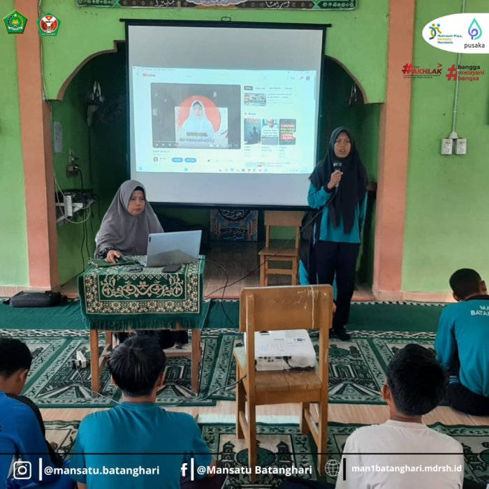 Kegiatan Keagamaan Jumat Pagi MAN 1 Batanghari: Kajian Islam Fiqih Shalat Kegiatan Keagamaan Jumat Pagi MAN 1 Batanghari: Kajian Islam Fiqih Shalat