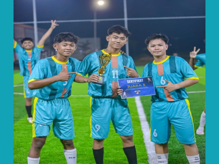 Tim Futsal Gabungan MAN 1 Batang Hari Raih Juara Tiga Super Matchday