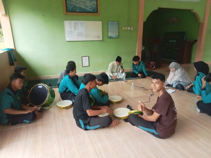 Seni Islami yang Menginspirasi, Hadroh Al Mahabbah MAN 1 Batang Hari