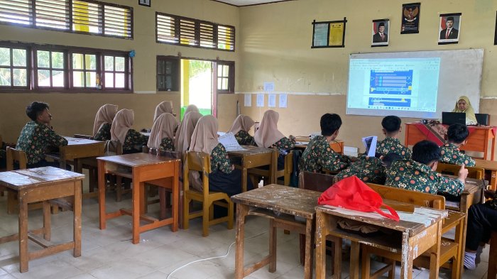 Eksplorasi Atom Secara Digital,Pembelajaran Konfigurasi Elektron Interaktif di MAN 1 Batang Hari