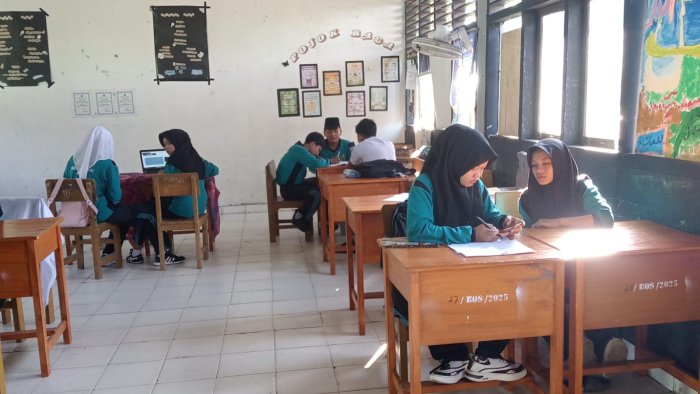 Pembelajaran Hadis di MAN 1 Batang Hari Gunakan Model Jigsaw Pembelajaran Hadis di MAN 1 Batang Hari Gunakan Model Jigsaw