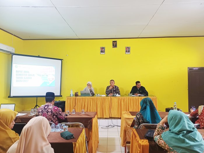 Hadapi Lonjakan Peserta Didik, MAN 1 Batang Hari Optimalkan Program Tahfiz dan Tata Kelola Pembelajaran Hadapi Lonjakan Peserta Didik, MAN 1 Batang Hari Optimalkan Program Tahfiz dan Tata Kelola Pembelajaran