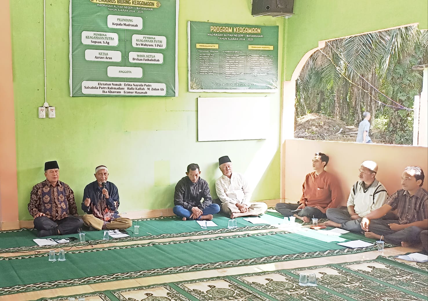 Merajut Harmoni: Silaturrahmi Wali Siswa Baru dan Komite MAN 1 Batang Hari