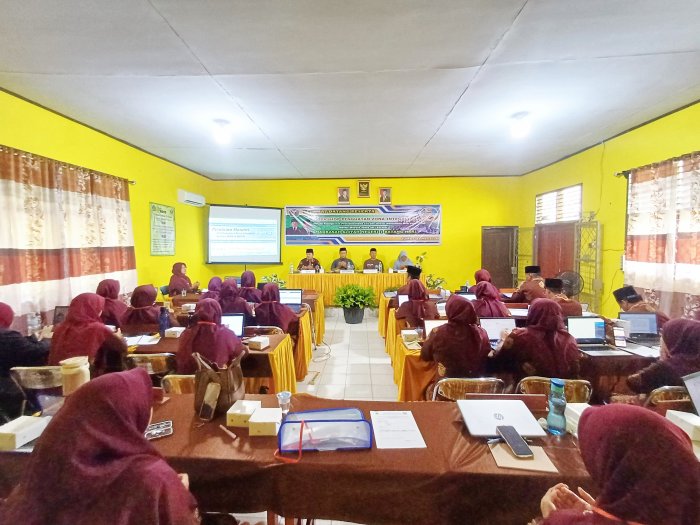 Workshop Zona Integritas MAN 1 Batang Hari, Wujud Nyata Menuju Pelayanan Prima